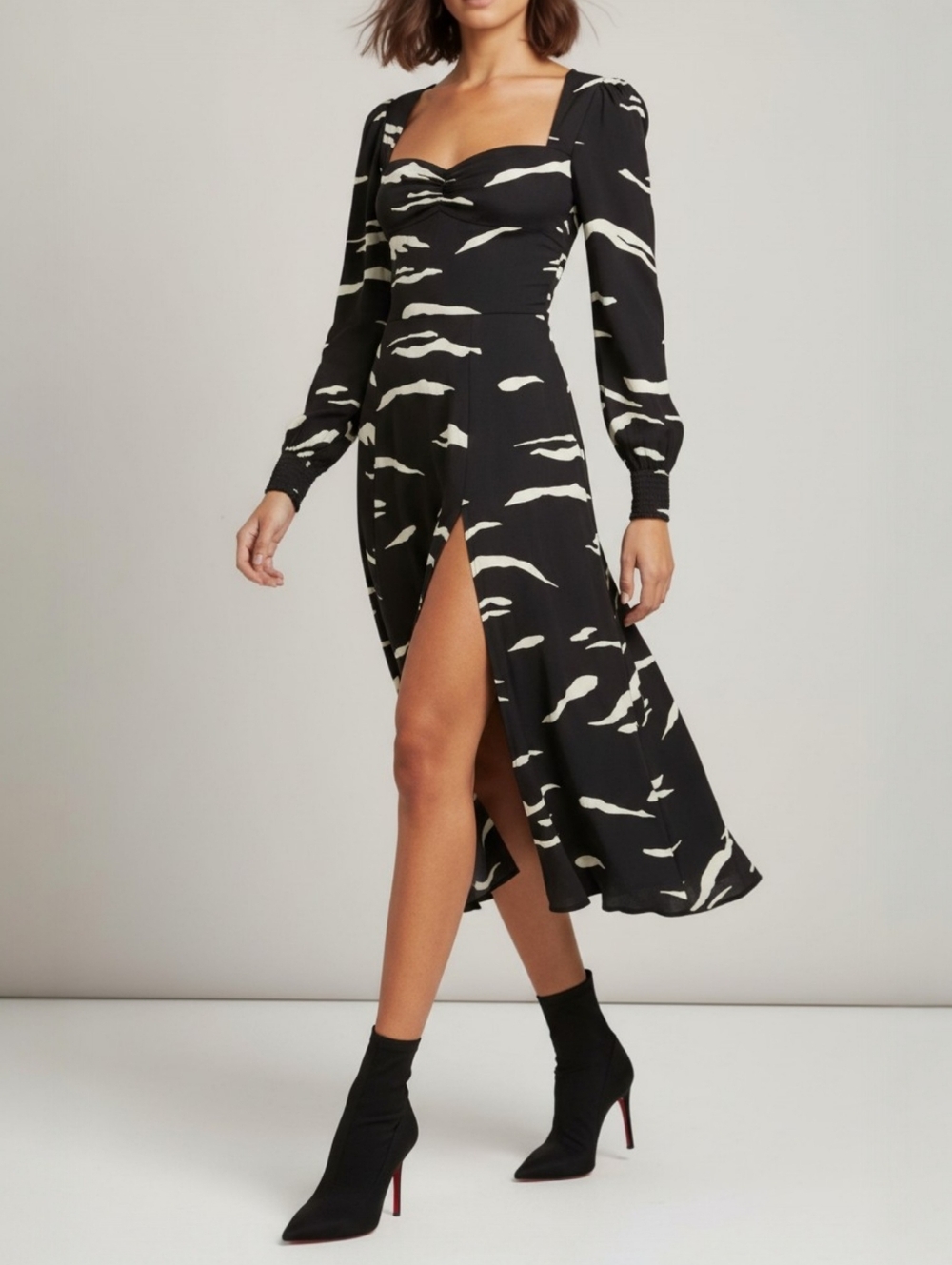 Reformation Wallflower Midi Dress – Zebra Print Sweetheart Slit Feminine – Sz 0
